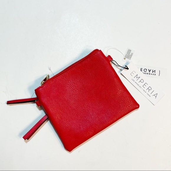 Emperia Clutch/Wristlet Red Color Vegan 3 Pockets with Zip - Picture 7 of 10